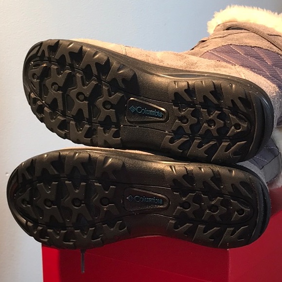 COLUMBIA snow boots “EUC” Sz 8 Gray - Picture 7 of 7